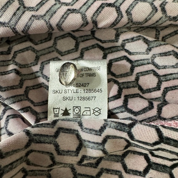 Lily Morgan sleeveless pink and black blouse size XL. - Picture 9 of 9